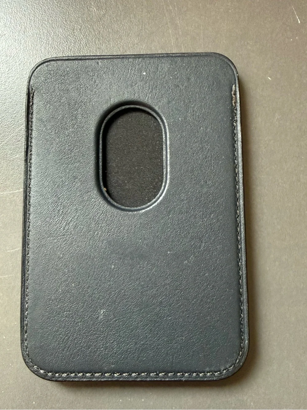 Apple Leather Magnetic Card Wallet - Black